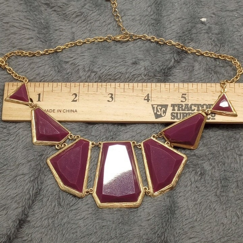 Gold Tone Geometric Statement Necklace Fuchsia Gemstones 16 Inch - Picture 5 of 10
